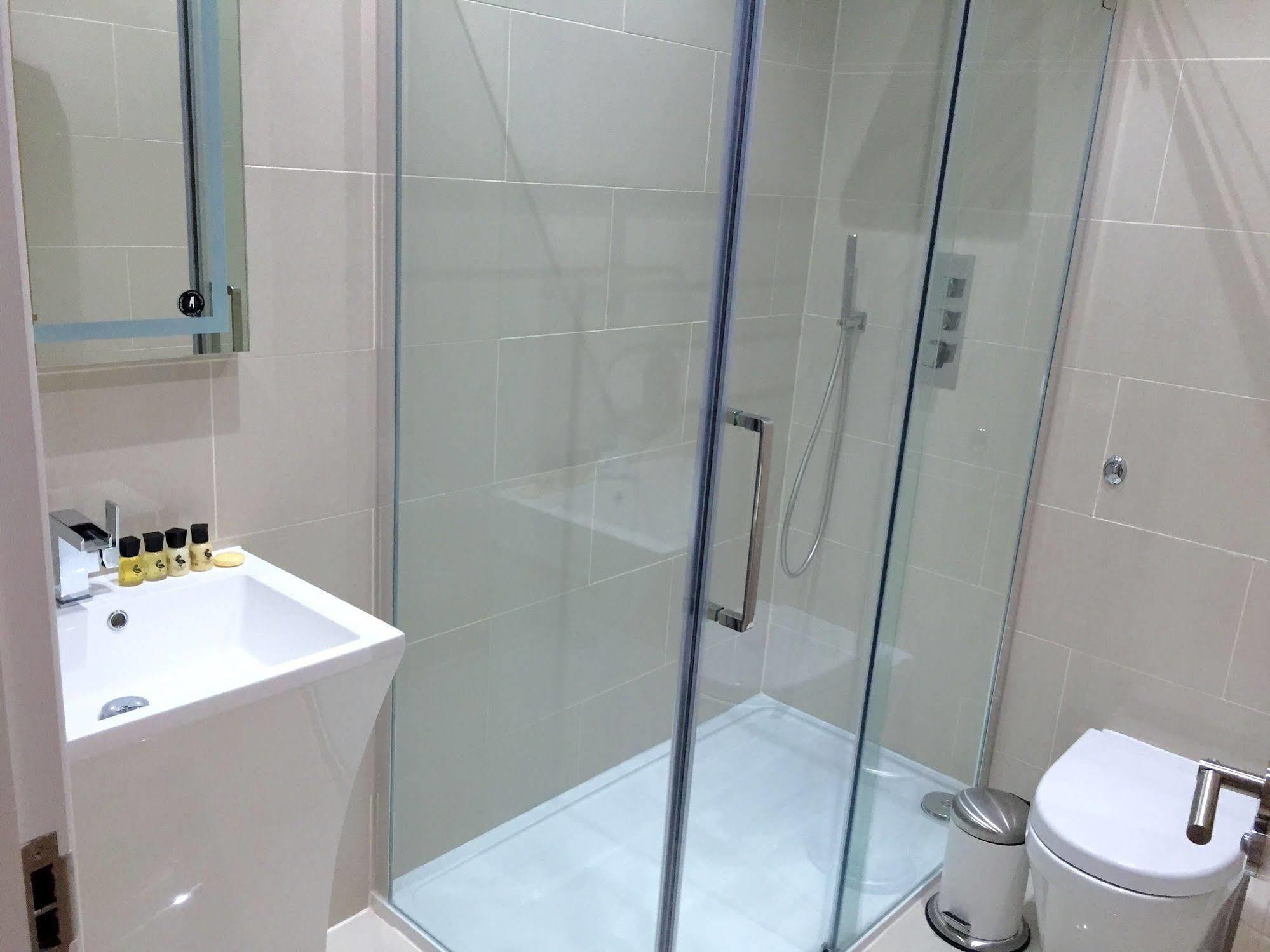 Kings Cross Apartment *